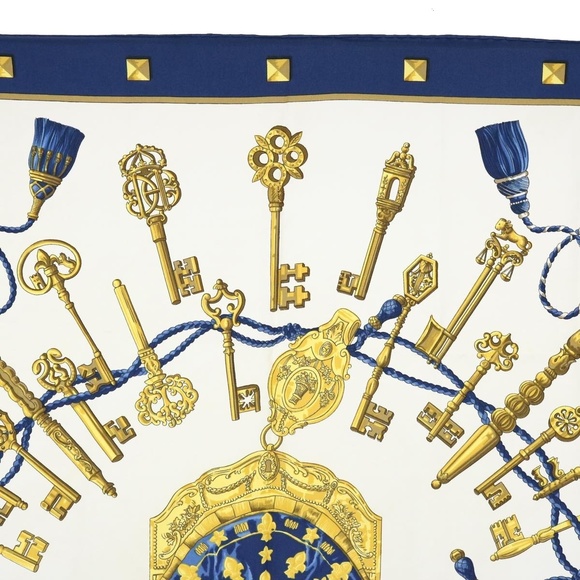HERMES Carre 90 LES CLES Scarf Silk Navy Auth ki3742 - Picture 3 of 14